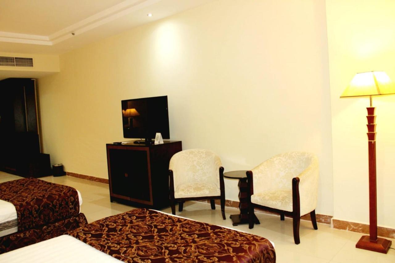 Tourist Hotel Doha Extérieur photo