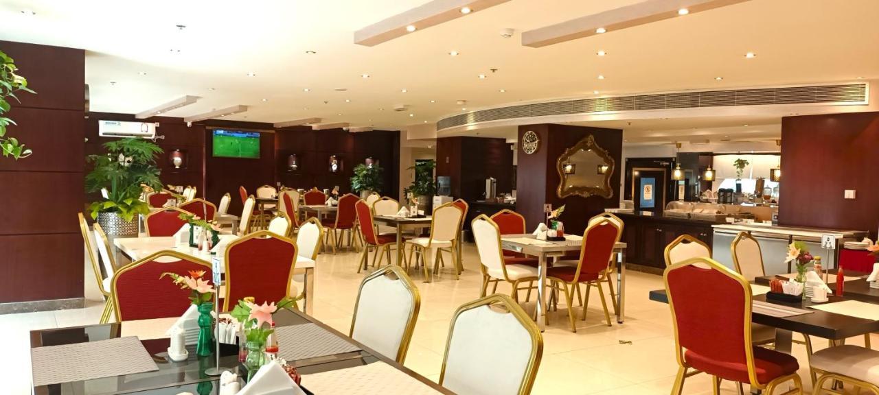 Tourist Hotel Doha Extérieur photo