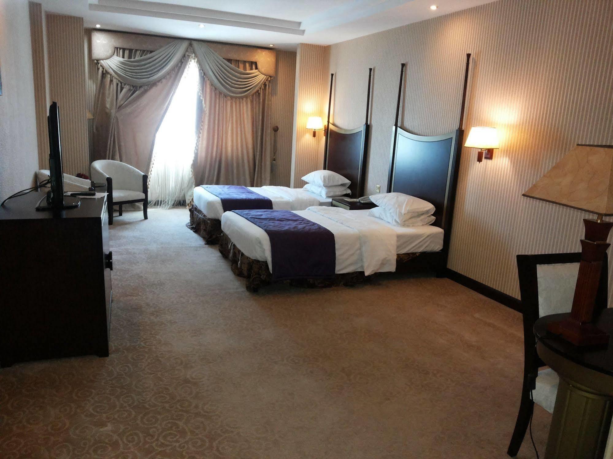 Tourist Hotel Doha Extérieur photo